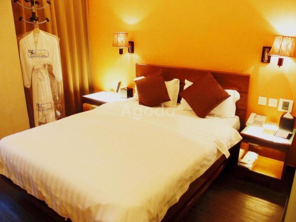 Sunny Day Hotel, Mong Kok Гонконг Екстер'єр фото