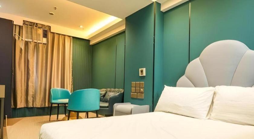 Sunny Day Hotel, Mong Kok Гонконг Екстер'єр фото